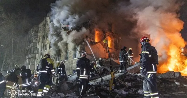 Зеленський про нічний удар росії: поранені діти та масштабні пошкодження інфраструктури