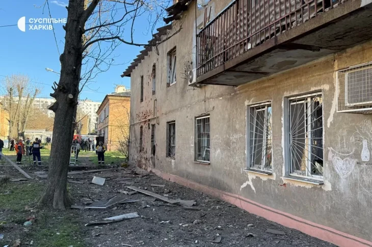 Росіяни атакували Харків «шахедами»: пошкоджені будинки, є постраждалі