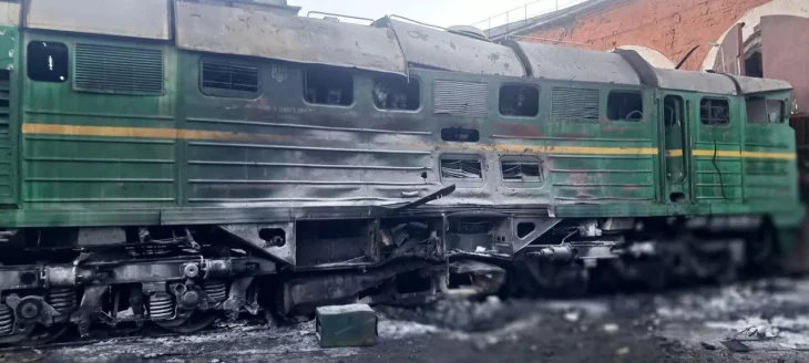 росіяни атакували залізницю на Харківщині: пошкоджено вагони, депо й вокзал