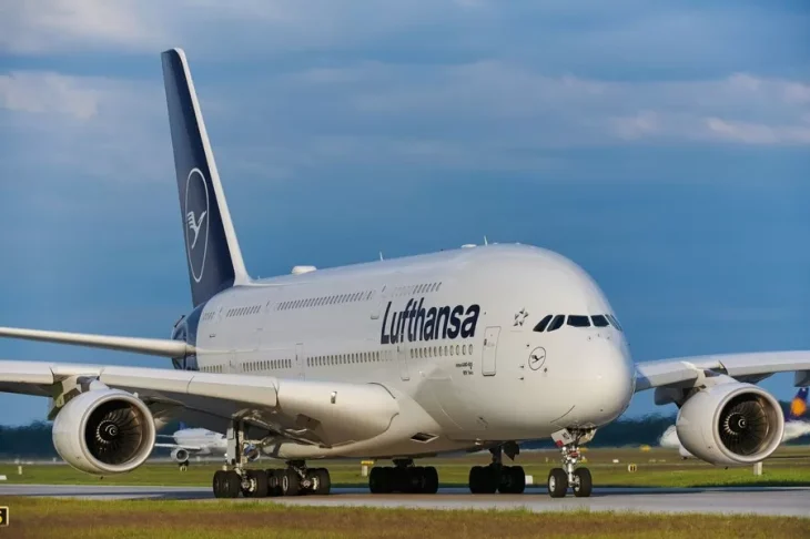 Lufthansa скасовує 20 тисяч літніх рейсів через подорожчання пального