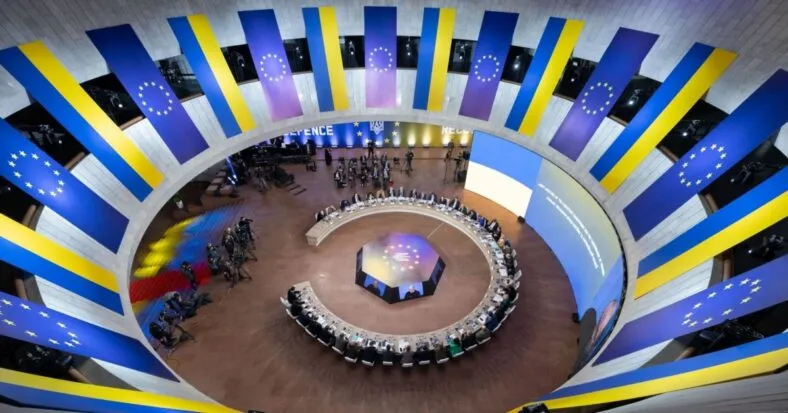 Дипломати ЄС обговорили призначення представника для переговорів з росією