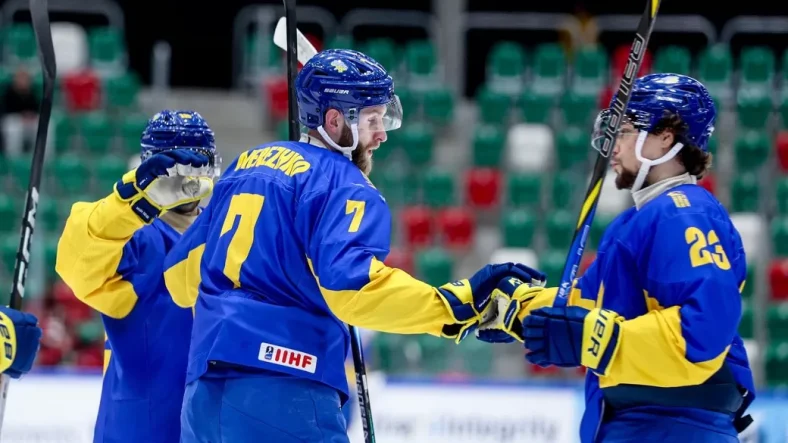 Україна обіграла Францію 3:2 на чемпіонаті світу з хокею