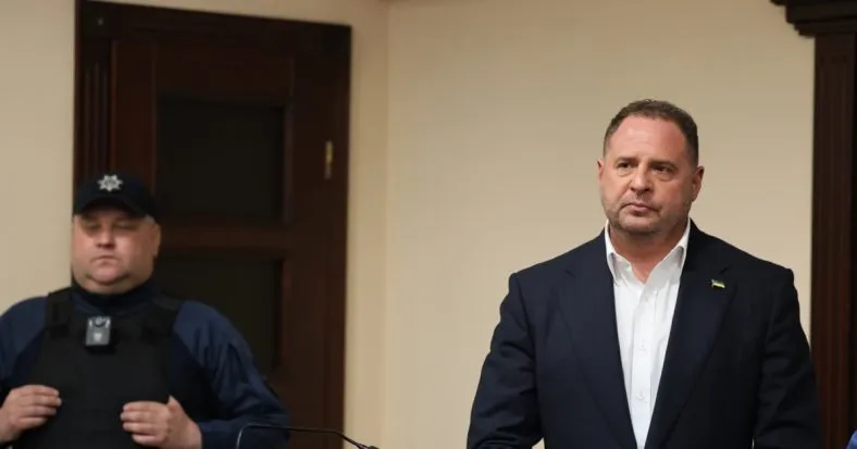 Вищий антикорупційний суд залишив Єрмака під вартою із заставою 140 млн грн