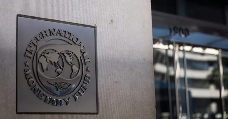 МВФ розпочав перегляд програми розширеного фінансування України