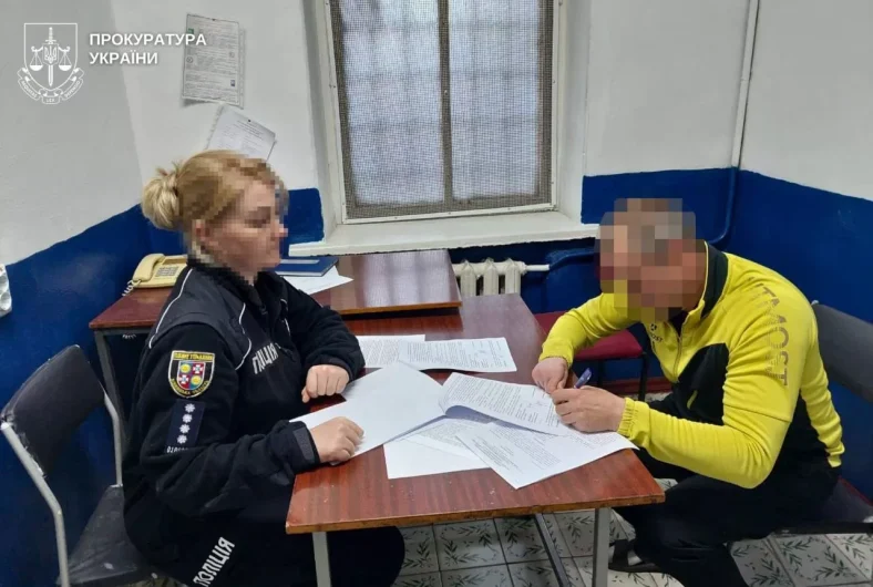На Вінниччині батько підозрюється у зґвалтуванні 17-річної доньки