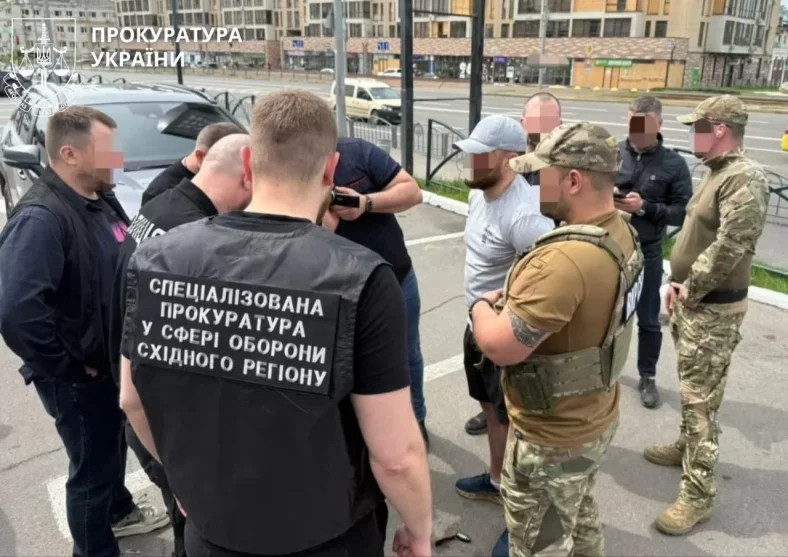 Підполковника Нацгвардії підозрюють у вимаганні 11 тисяч доларів