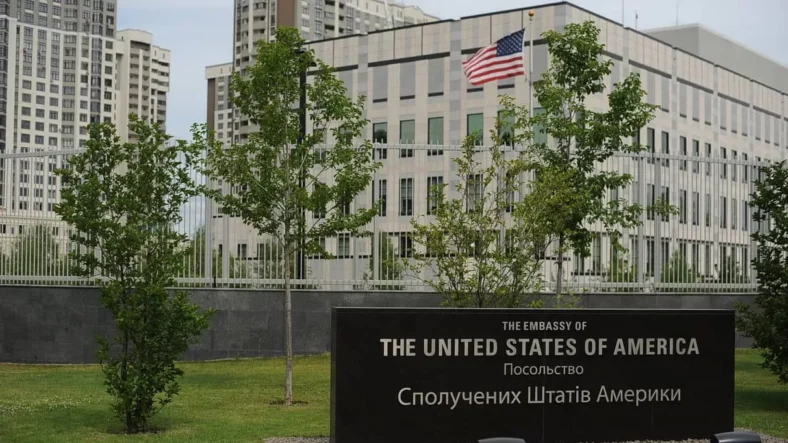 США евакуювали посольство з Києва на тлі ескалації атак, каже Кая Каллас