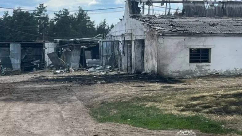 Напад росії по фермі на Харківщині: двоє загиблих, дев’ятеро поранених