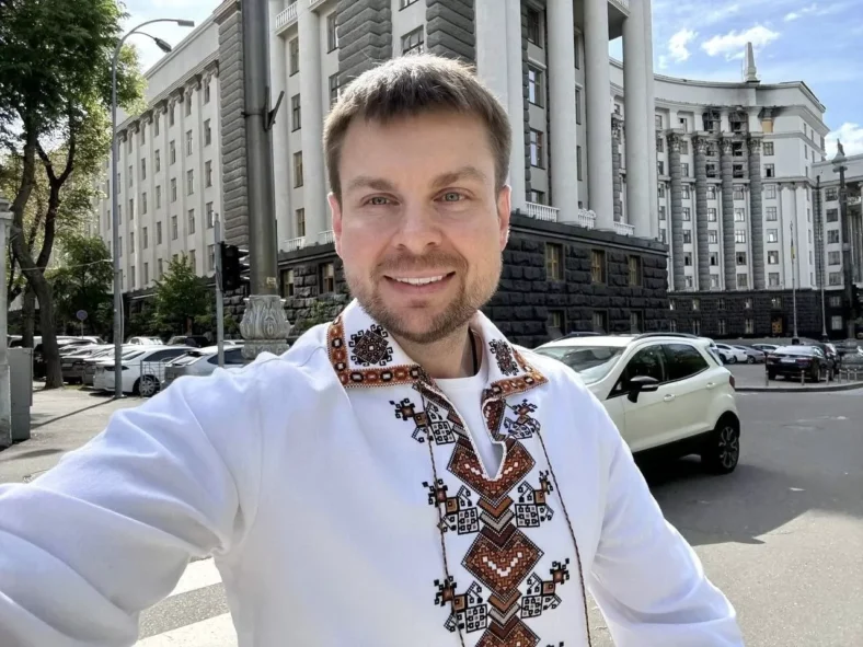Бакумов закликає до прозорості витрат на безоплатний транспорт у Харкові