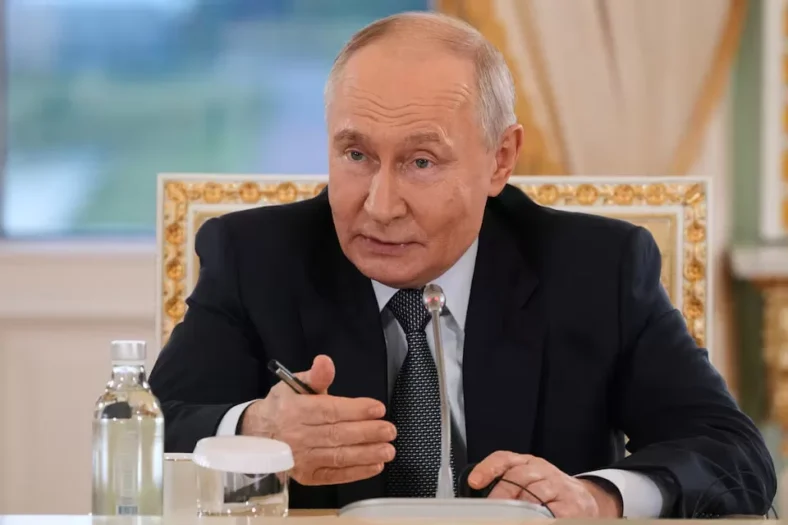 Путін відкидає ЄС як посередника у переговорах про Україну
